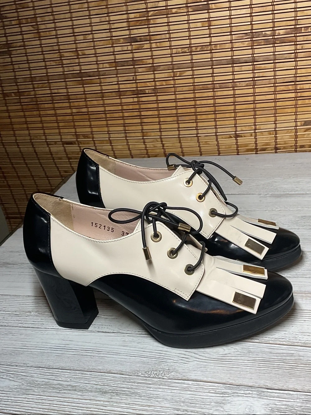 Vintage in EUC woman’s 2.5” heel shoes Giorgio Fabiani size EU 37 made in Italy